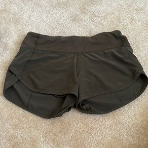 Lululemon short size 2